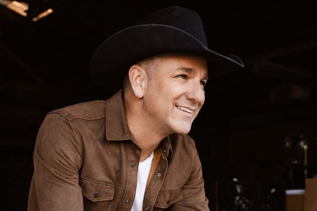 Craig Campbell