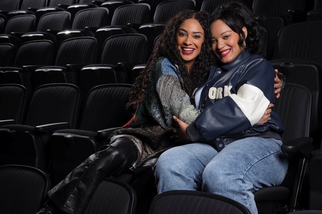 Presales to morir so&ntilde;ando podcast live with glorelys mora and sasha merci: members use these when buying pre-sale tickets