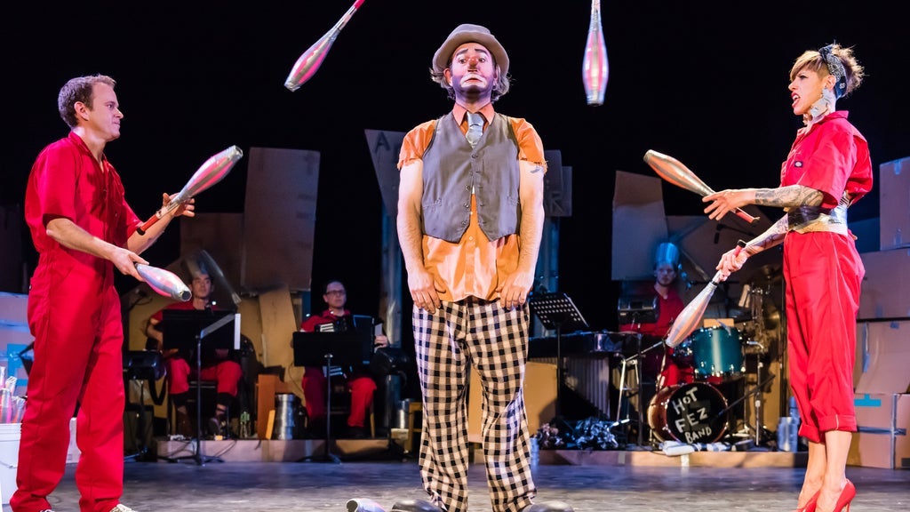 Photo of Bindlestiff Family Cirkus