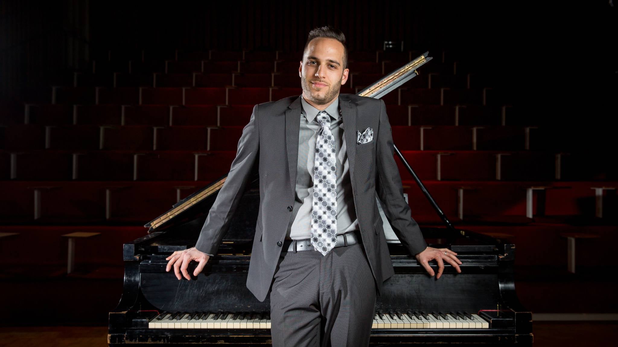 Standard Time: Carmen Spada & Friends