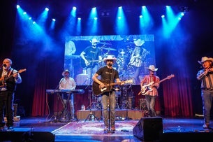 The Nashville Nights Band: The Ultimate 90s Country Experience