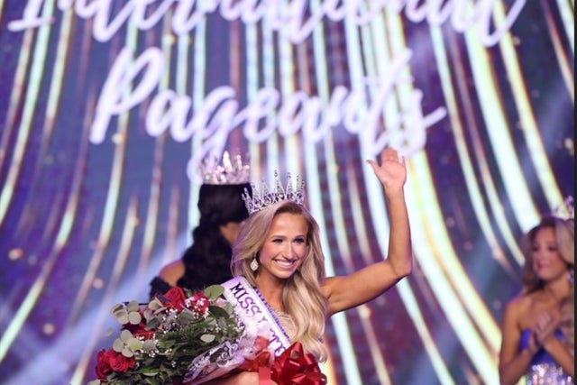 Miss. Teen & Miss. International Pageant - Preliminary