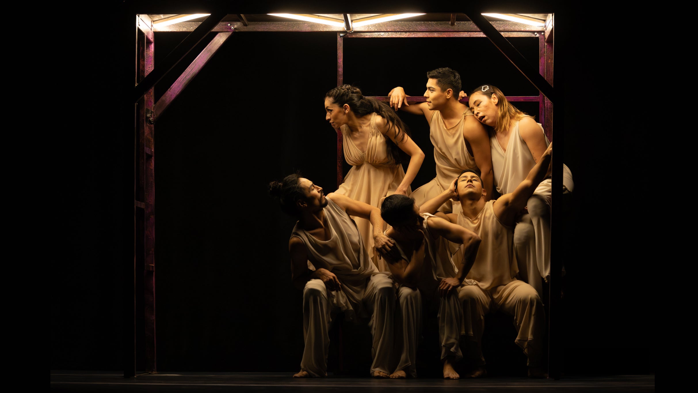 El Mandarin Milagroso, Aksenti Danza, 16+. Ingreso 19:30 h.