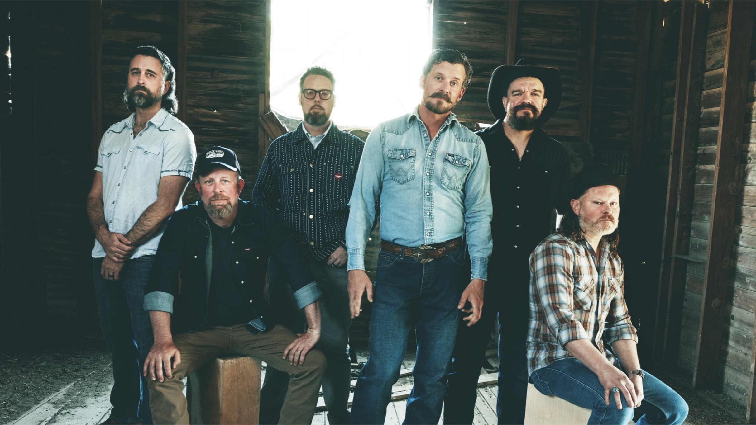 Turnpike Troubadours concert image
