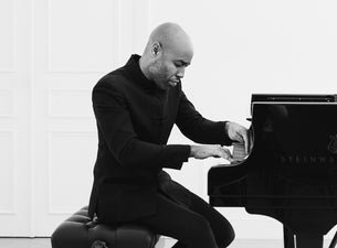 Aaron Diehl Trio