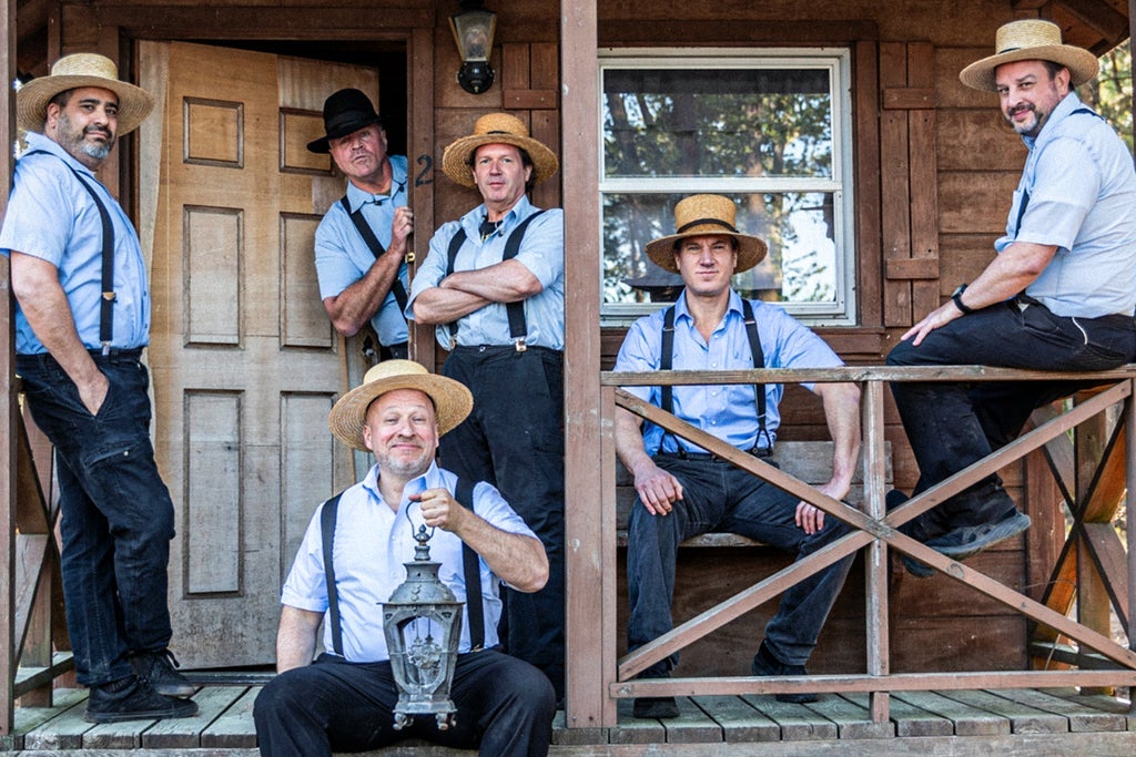 The Amish Outlaws