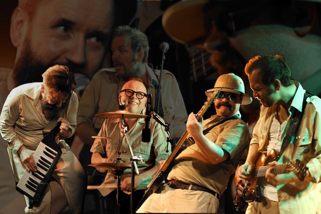 Ticket Reselling Sir Afrika p&aring; Belleville, gjester: Higen