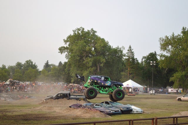 Monsters & Mayhem Brandon  presale password