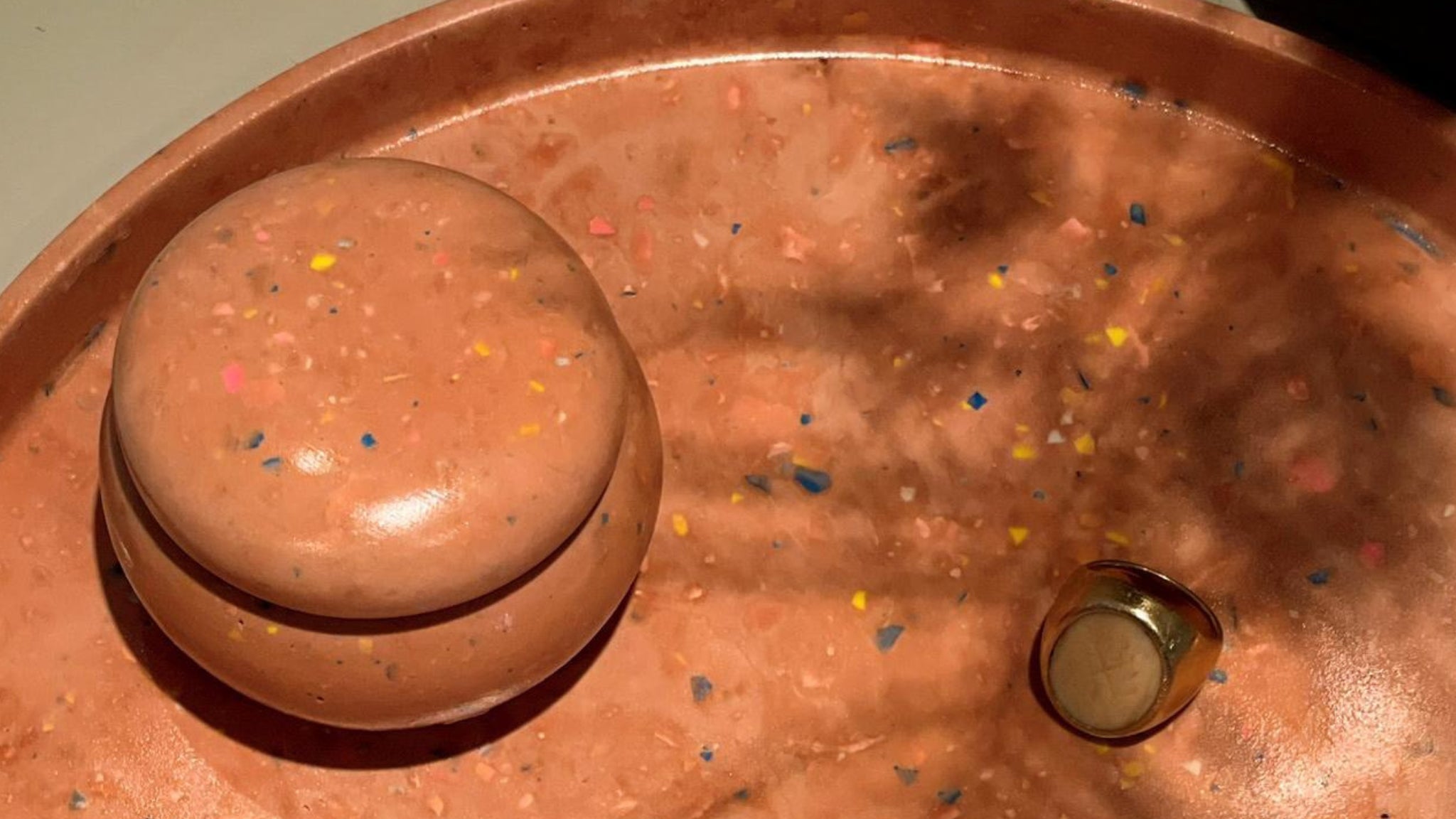 Støbe-workshop: støb dit eget interiør i jesmonite