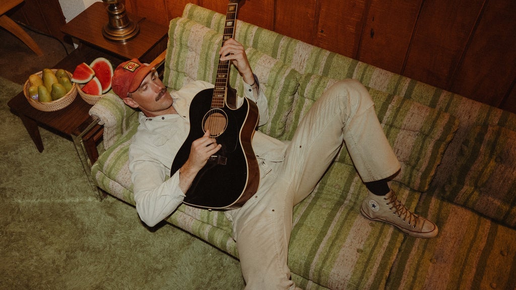 Rayland Baxter: The True Violet Tour