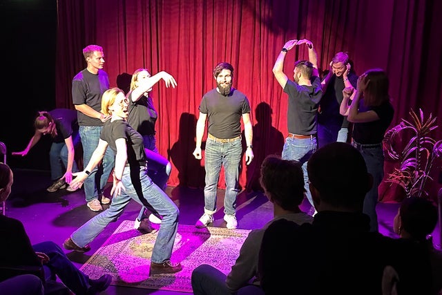 Ticket Reselling Improshow med Sirkel Impro og Normal Underholdning