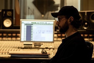 Musique After Dark