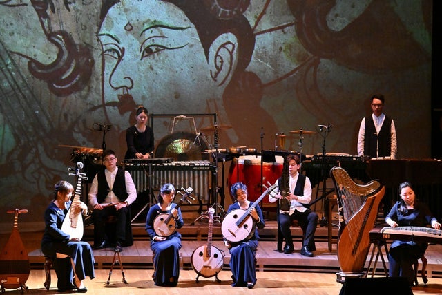 Resonance of Dunhuang
