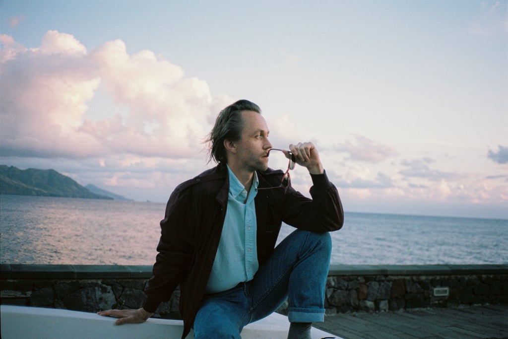 Konsert med Sondre Lerche i Posebyhaven