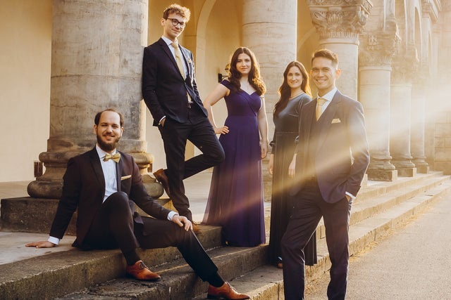 Presales to stiftung schloss neuhardenberg: members use these when buying pre-sale tickets