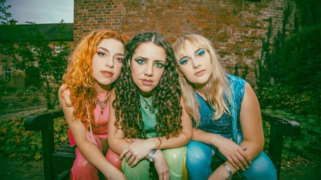 Trousdale: Growing Pains (Deluxe) Tour