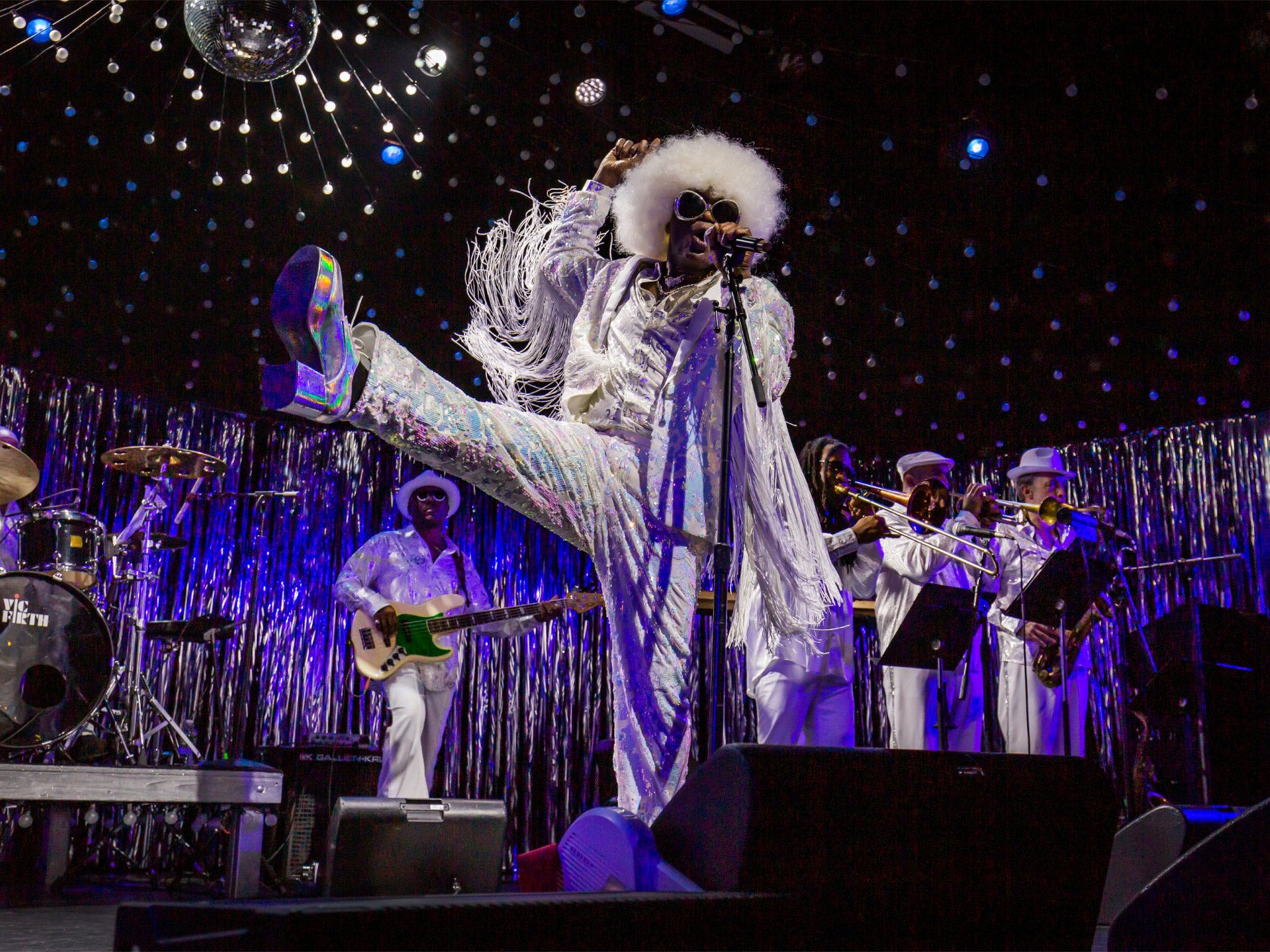 Everett Bradley's Holidelic Red Bank  presale password