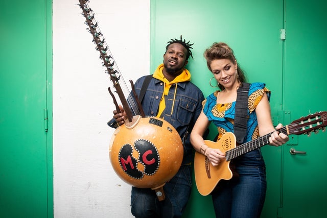 SÖNDAGSSCEN: Din egen väg med Sousou och Maher Cissoko