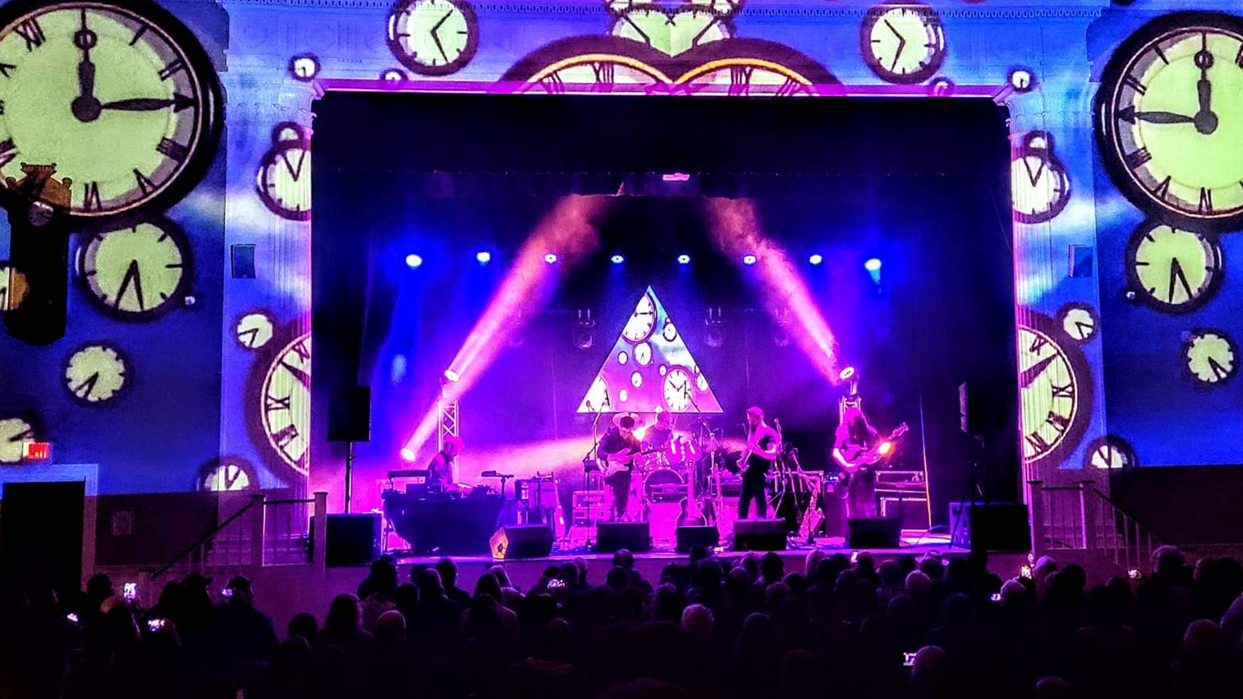 Echoes Of Floyd- A Pink Floyd Tribute