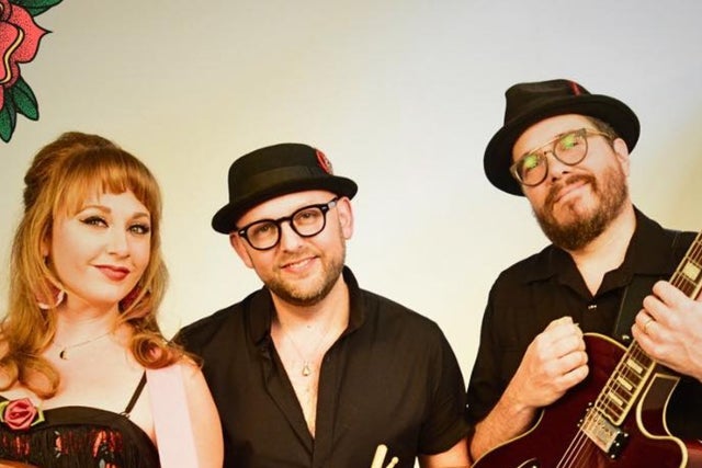 Kate Voss & The Hot Sauce