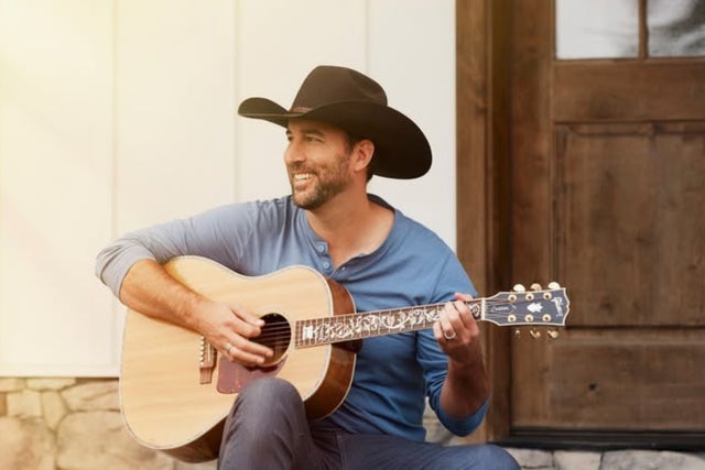 Adam Wainwright - Live in Concert in Bloomington promotional photo for Friend's presale tickets offer