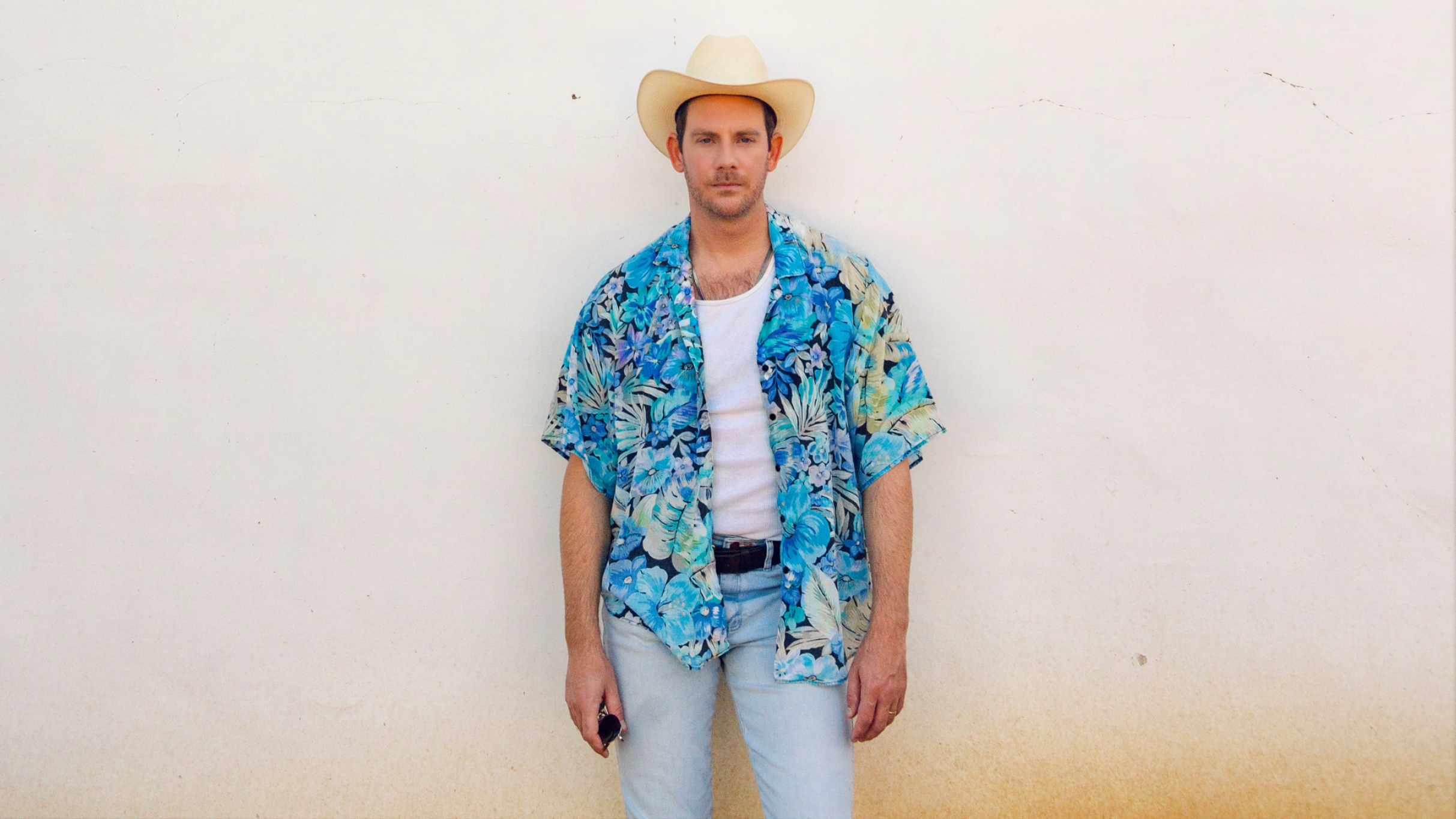 Sam Outlaw + support: Hannah Aldridge