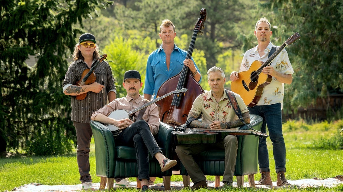 Photo of The Infamous Stringdusters