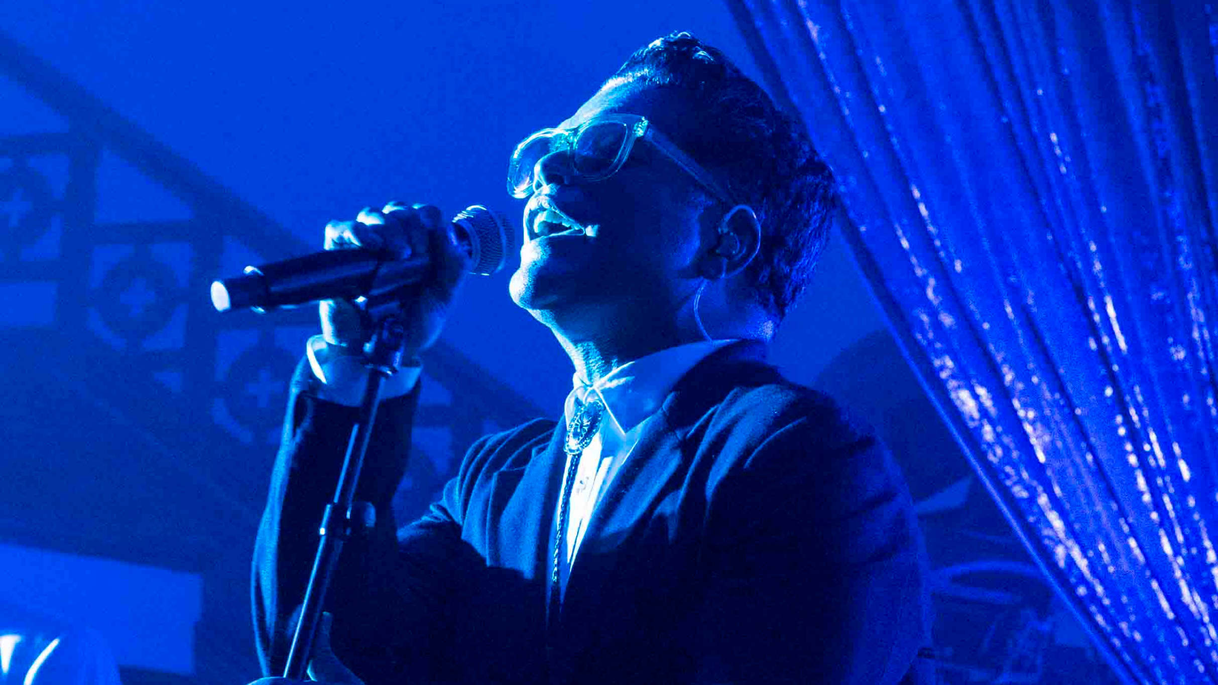 Presale codes for back to the 80&#039;s avec neon: members use these when buying pre-sale tickets