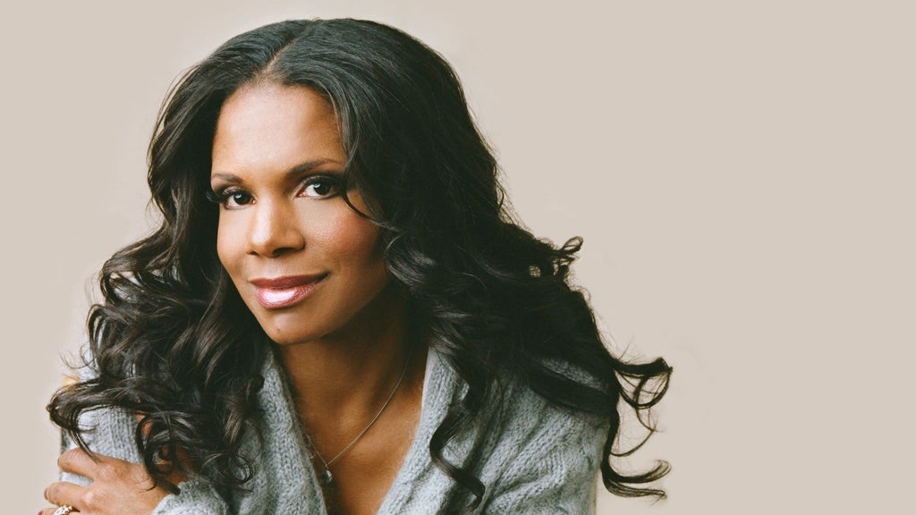 Photo of Audra McDonald