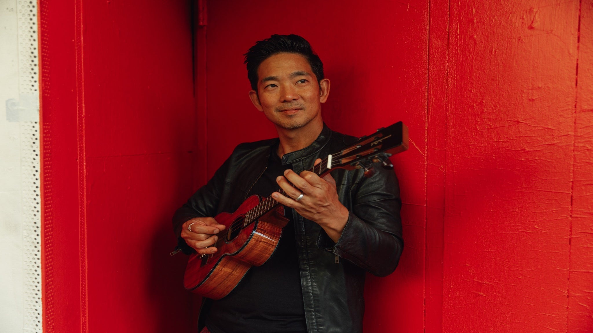 Jake Shimabukuro at Siesta Valley Bowl
