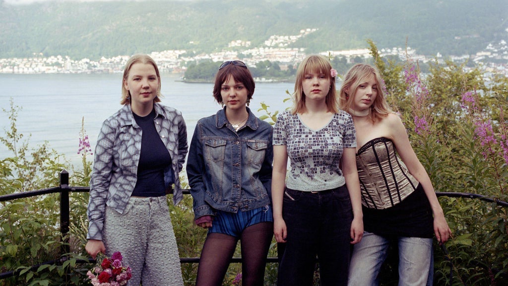 women in emotion - Vepsestikk