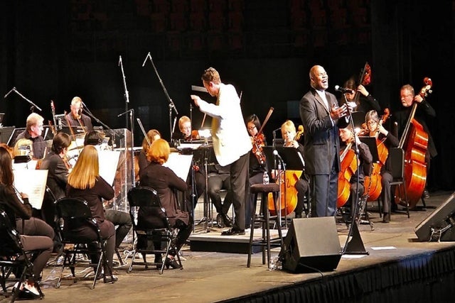 Chandler Symphony Pops: Caesar Sings Nat King Cole