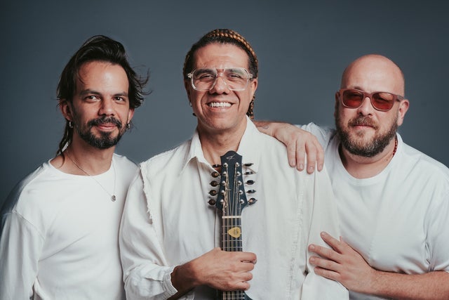 Presales to hamilton de holanda trio: members use these when buying pre-sale tickets