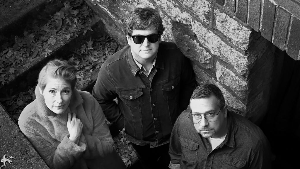 Sixpence None the Richer + Support: Robert Post