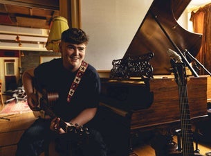 Tadhg Nolan at The Fox Cabaret