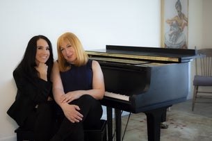 Rachael Gold and Shannon Wallace