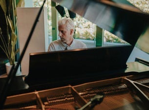 An evening with Andrew McMahon and his piano *SOLD OUT* — Neighborhood Theatre Main Room