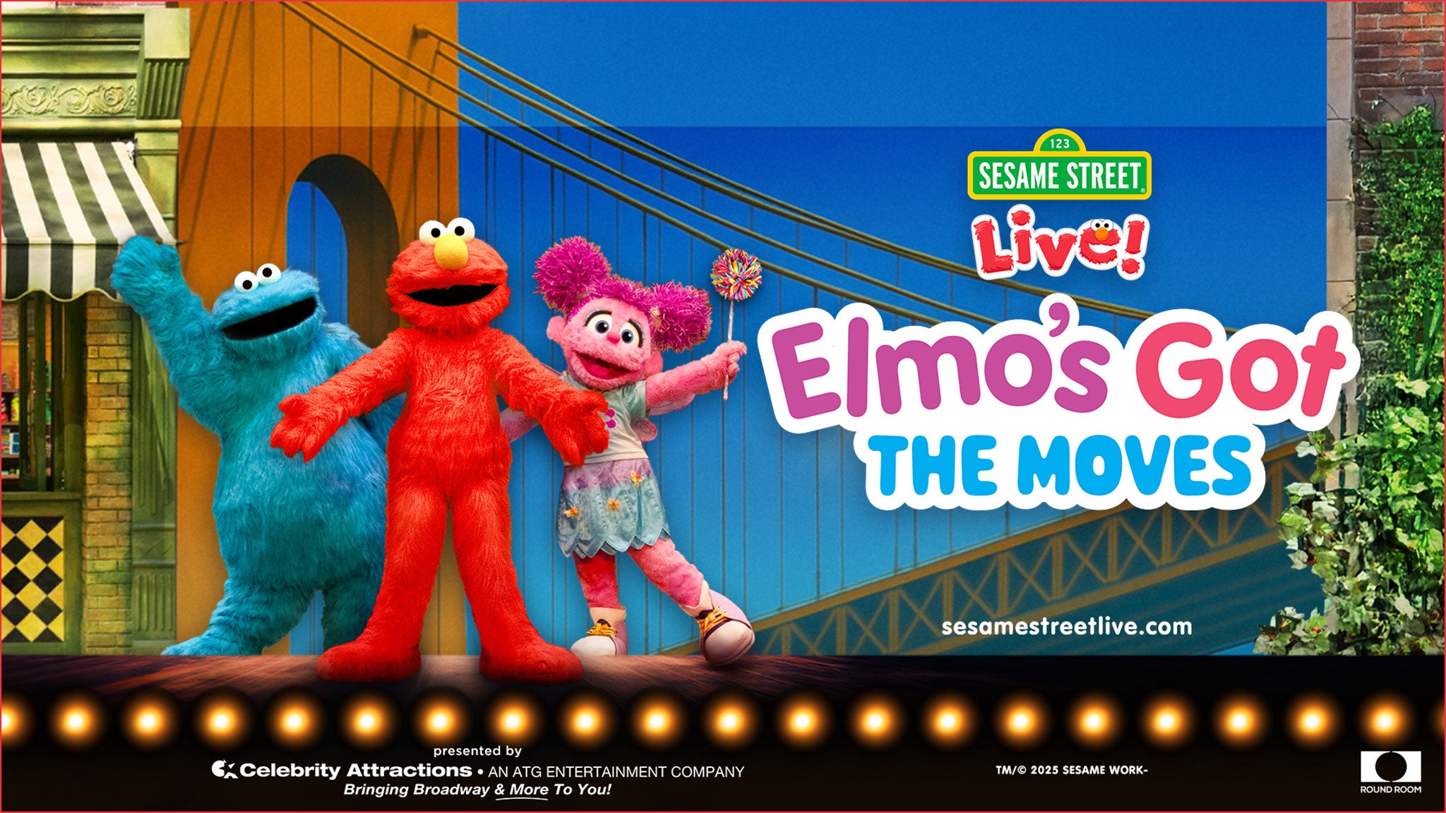 Elmo's Got the Moves Photo Experience