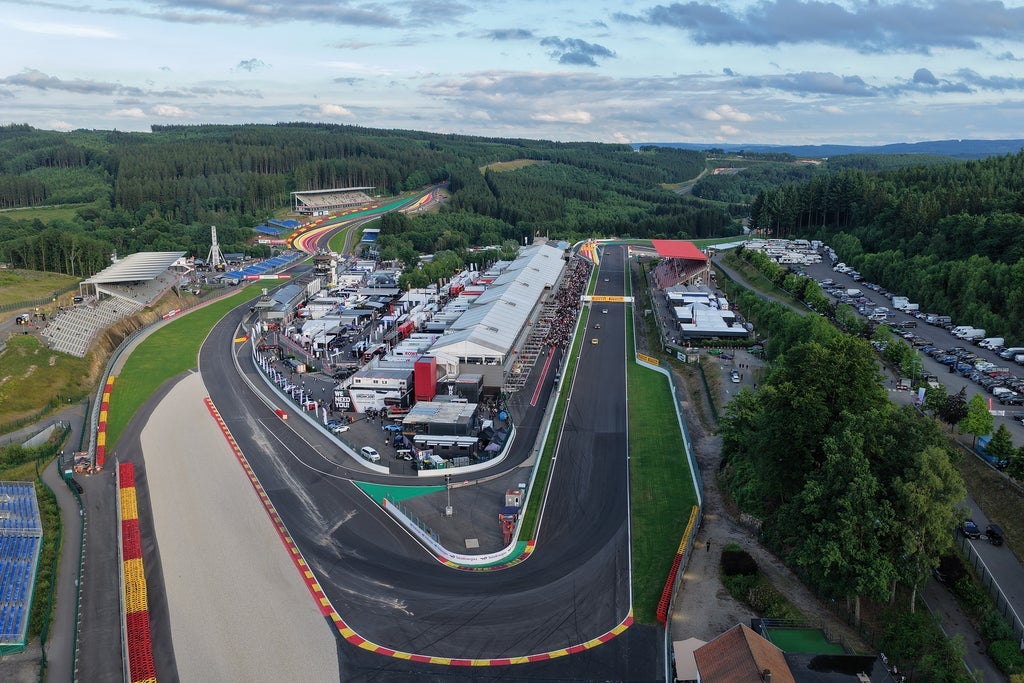 CrowdStrike 24 Hours of Spa -  Tour en Helicoptère
