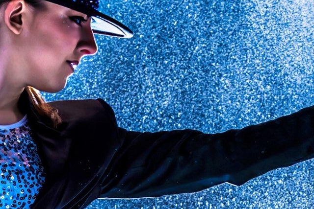 Falynne Lewing Presents Michael Jackson
