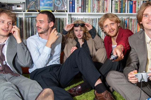 Ticket Reselling Yellowroots - Slippkonsert