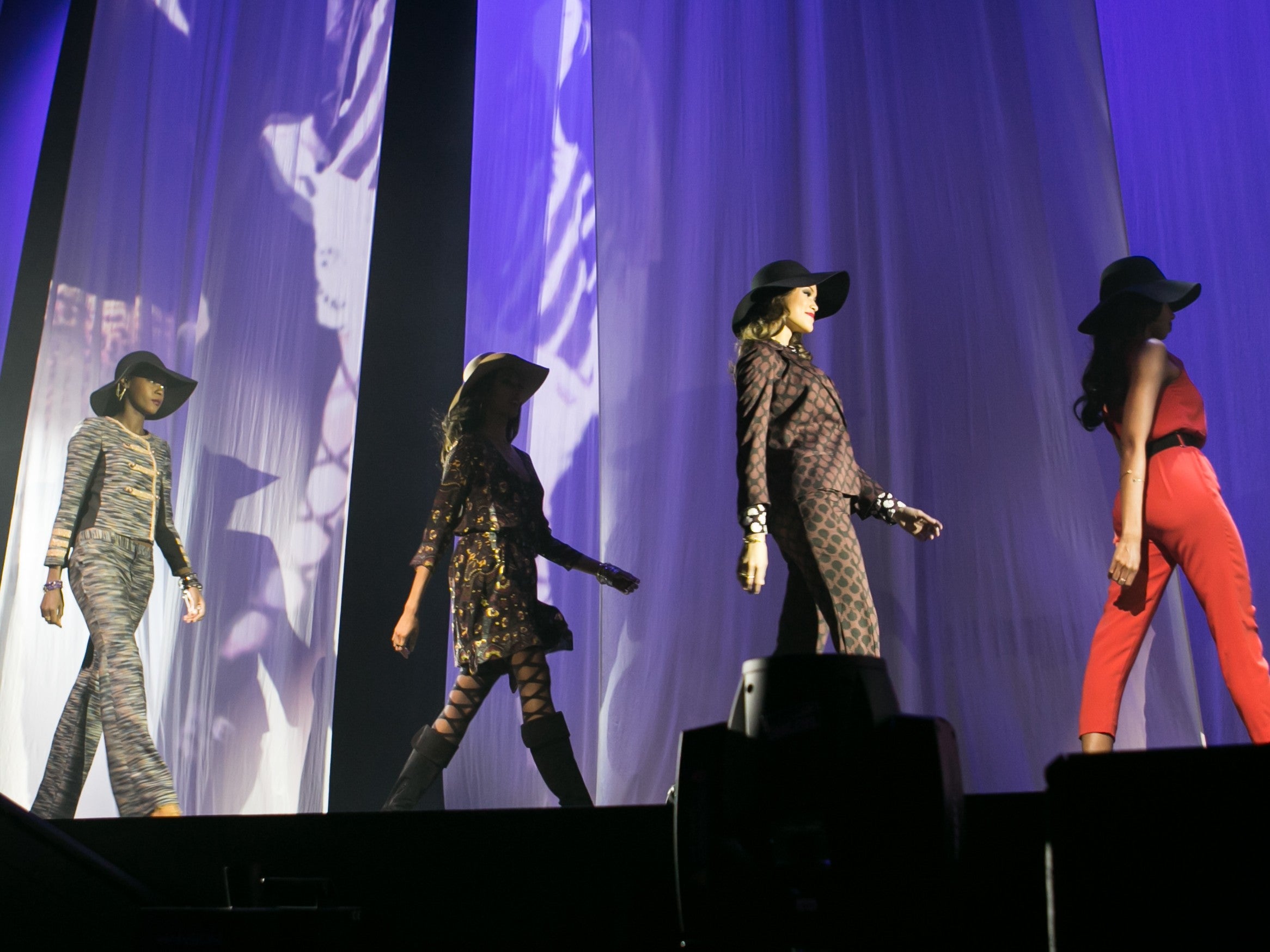 GLAMORAMA at State Theatre