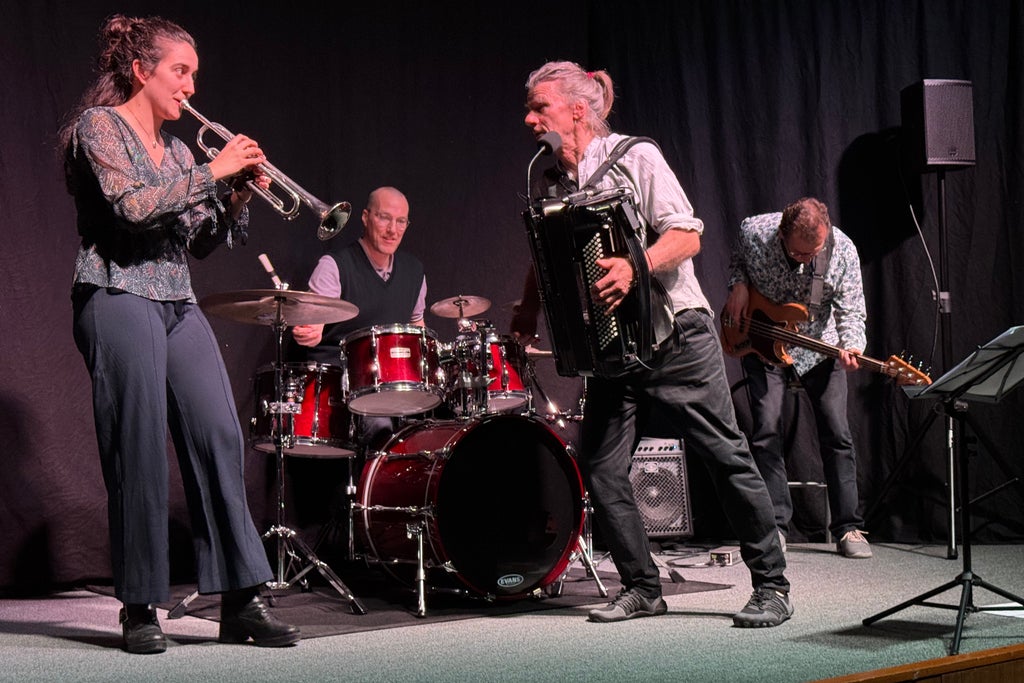 BASTA-THEATER Trotz alledem!