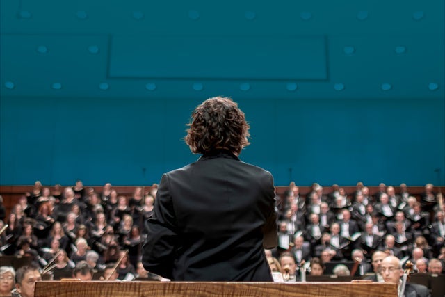 Stutzmann Conducts Bach + Grieg presales in Atlanta