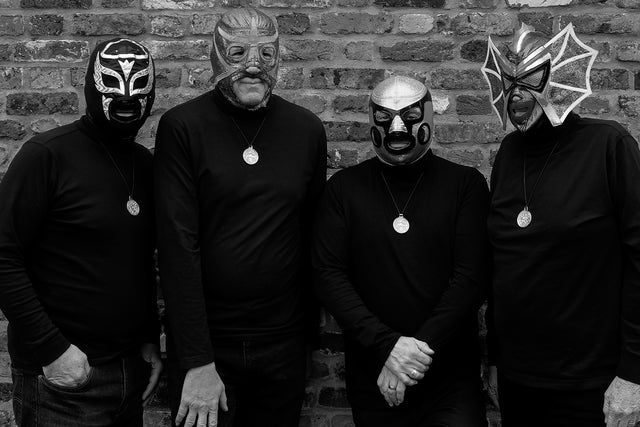 Presales to los straitjackets: members use these when buying pre-sale tickets