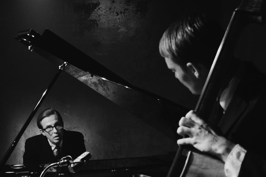 Everybody Digs Bill Evans