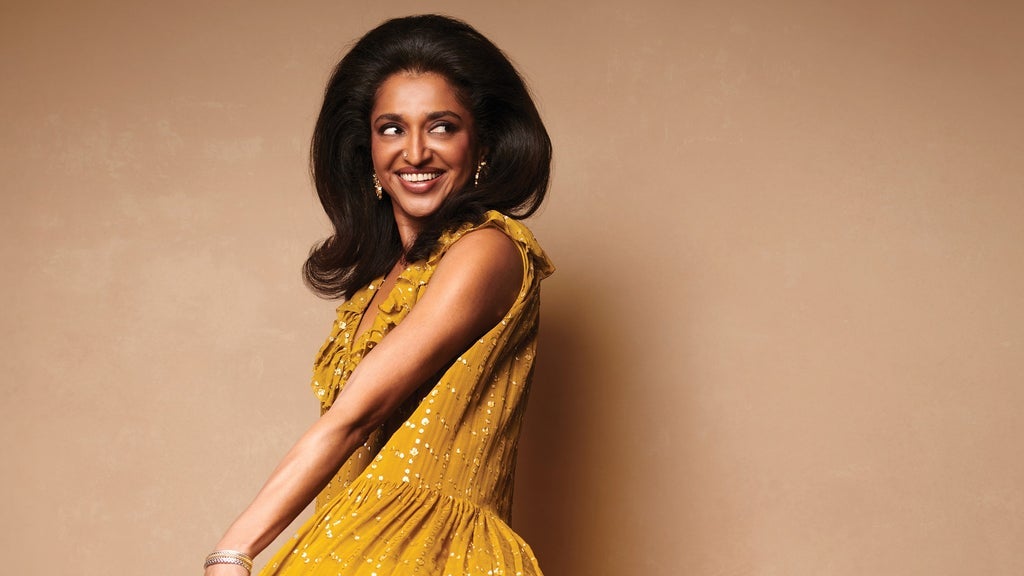 Photo of Swanky By Sindhu Vee