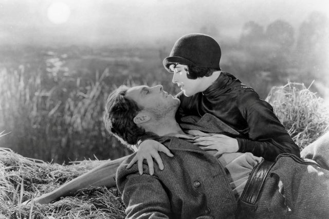 Presales to silent movie mondays sunrise: a song of two humans (1927): members use these when buying pre-sale tickets