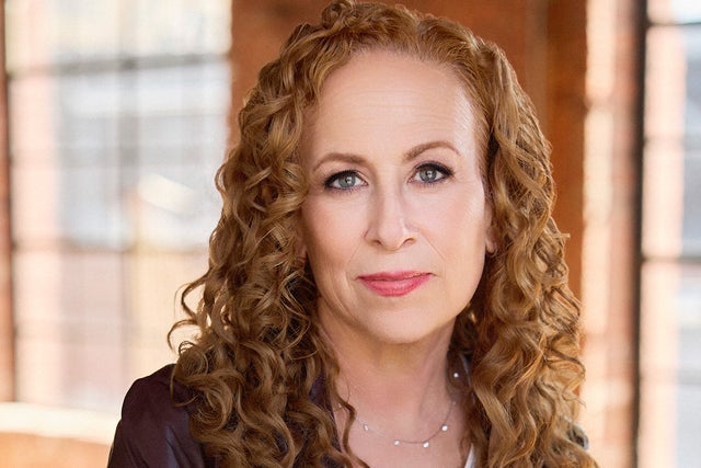 Jodi Picoult: Hollow Bones