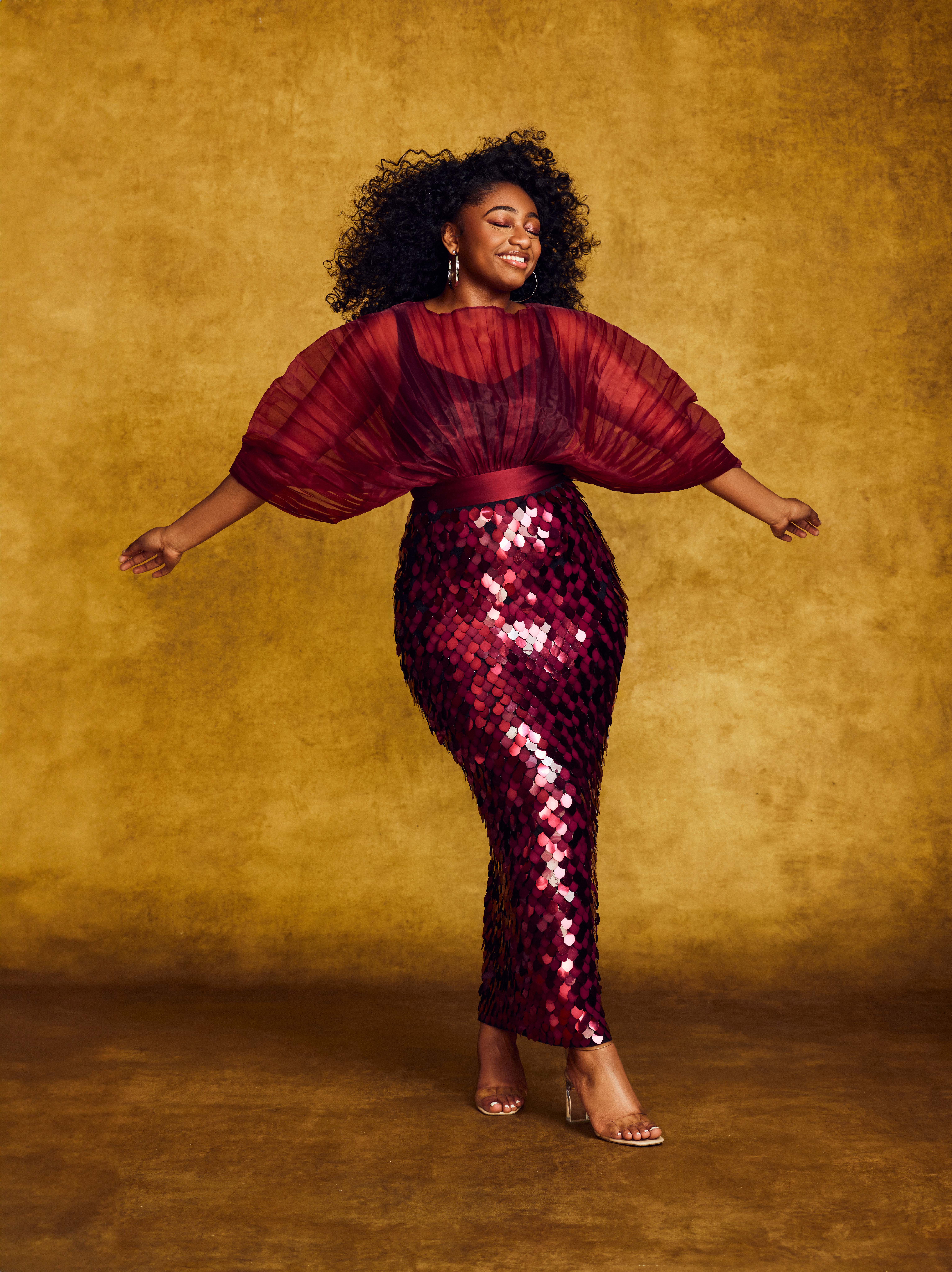 Samara Joy: "A Joyful Holiday" Featuring The Mclendon Family